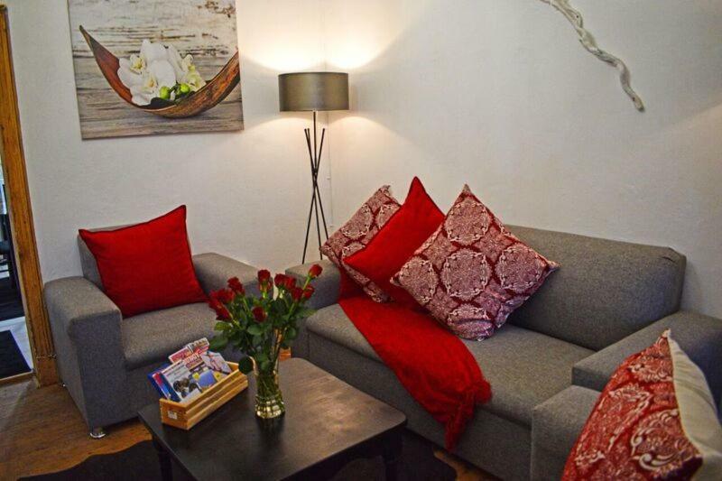 Flowerbox Cottages Mossel Bay Bagian luar foto