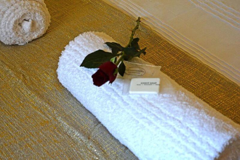 Flowerbox Cottages Mossel Bay Bagian luar foto